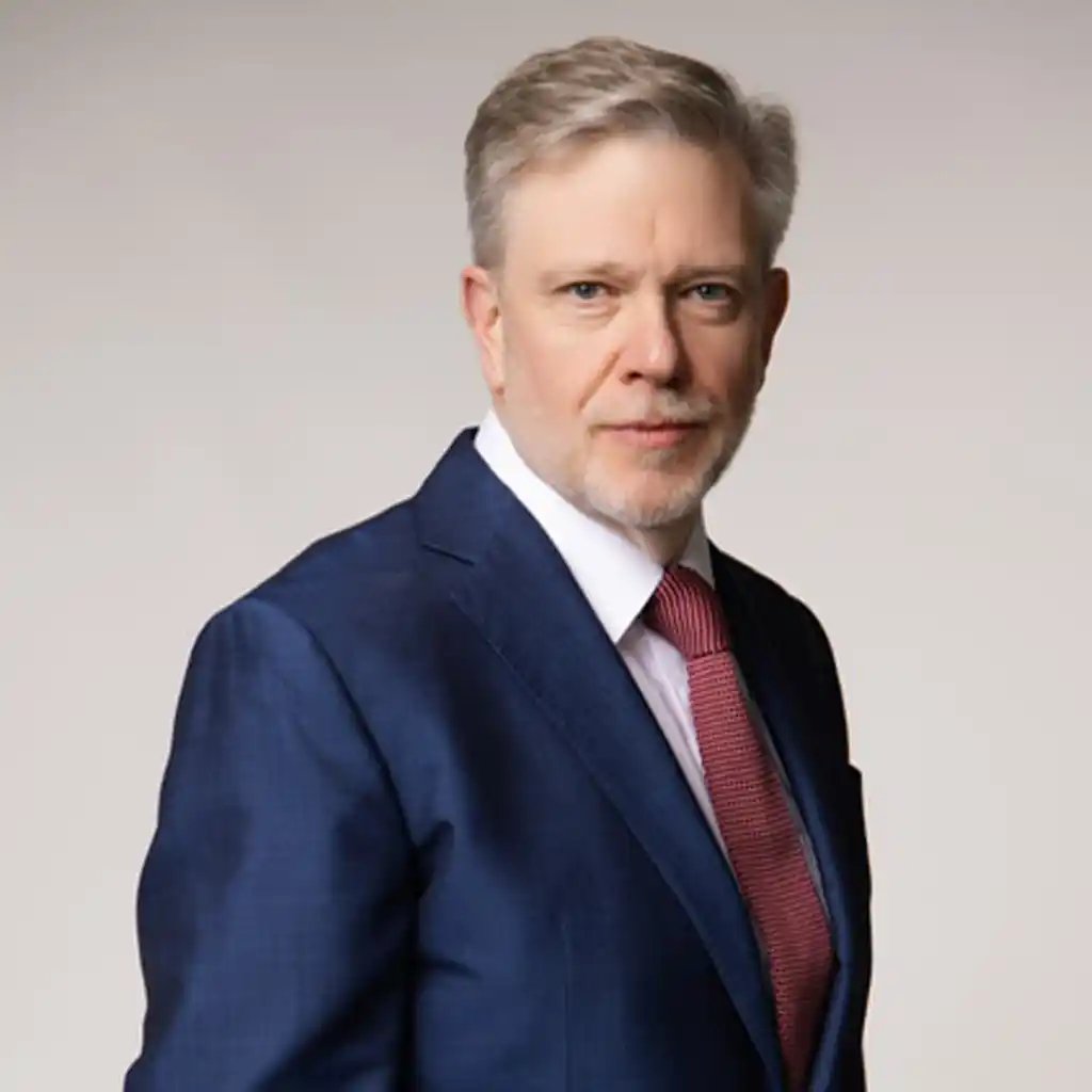 jiim_Headshot copy 2